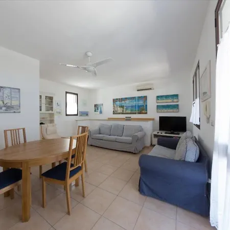Maldive Del Salento Tatil Evi *